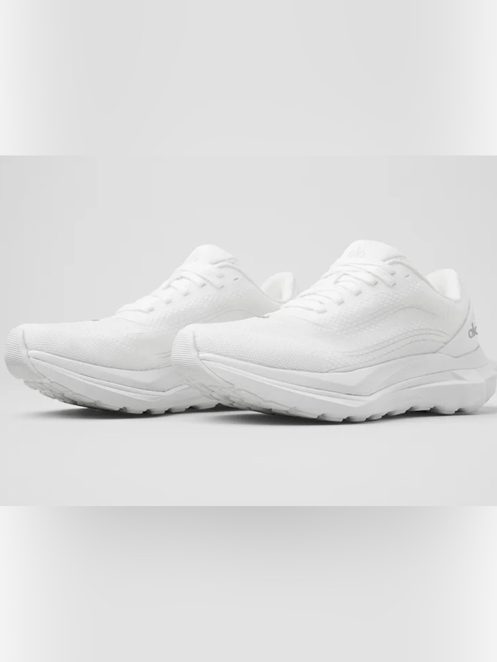 ALO Runner Sneakers